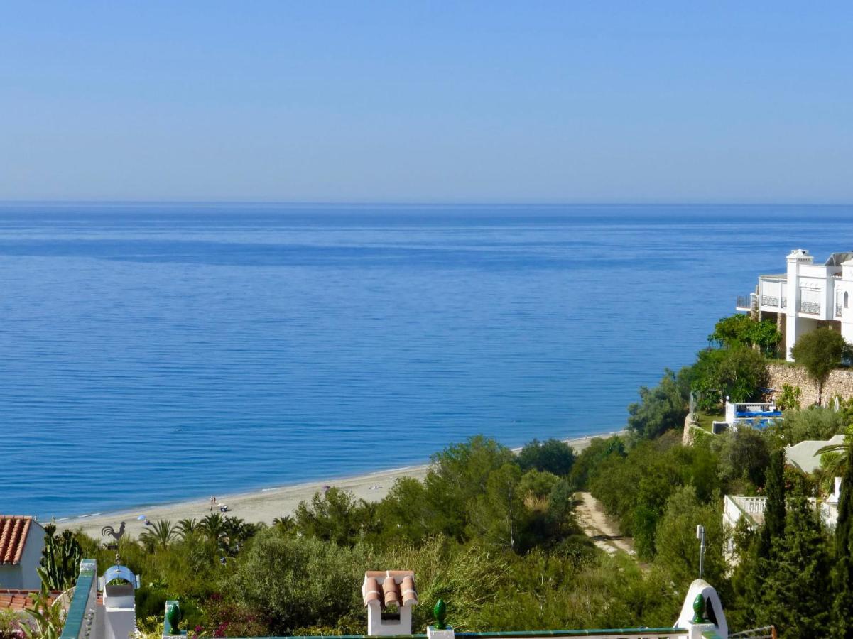Pueblo Chimenea Villa Nerja Kültér fotó